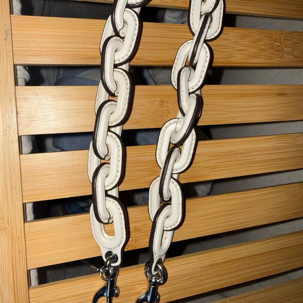 Coach White Chain Link Shoulder Strap with Silver Hardware - Picture 4 of 4